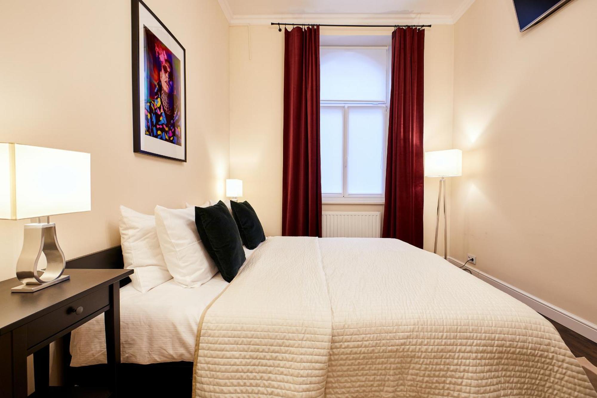 Nice Apartment In Old Town 2 Краків Екстер'єр фото