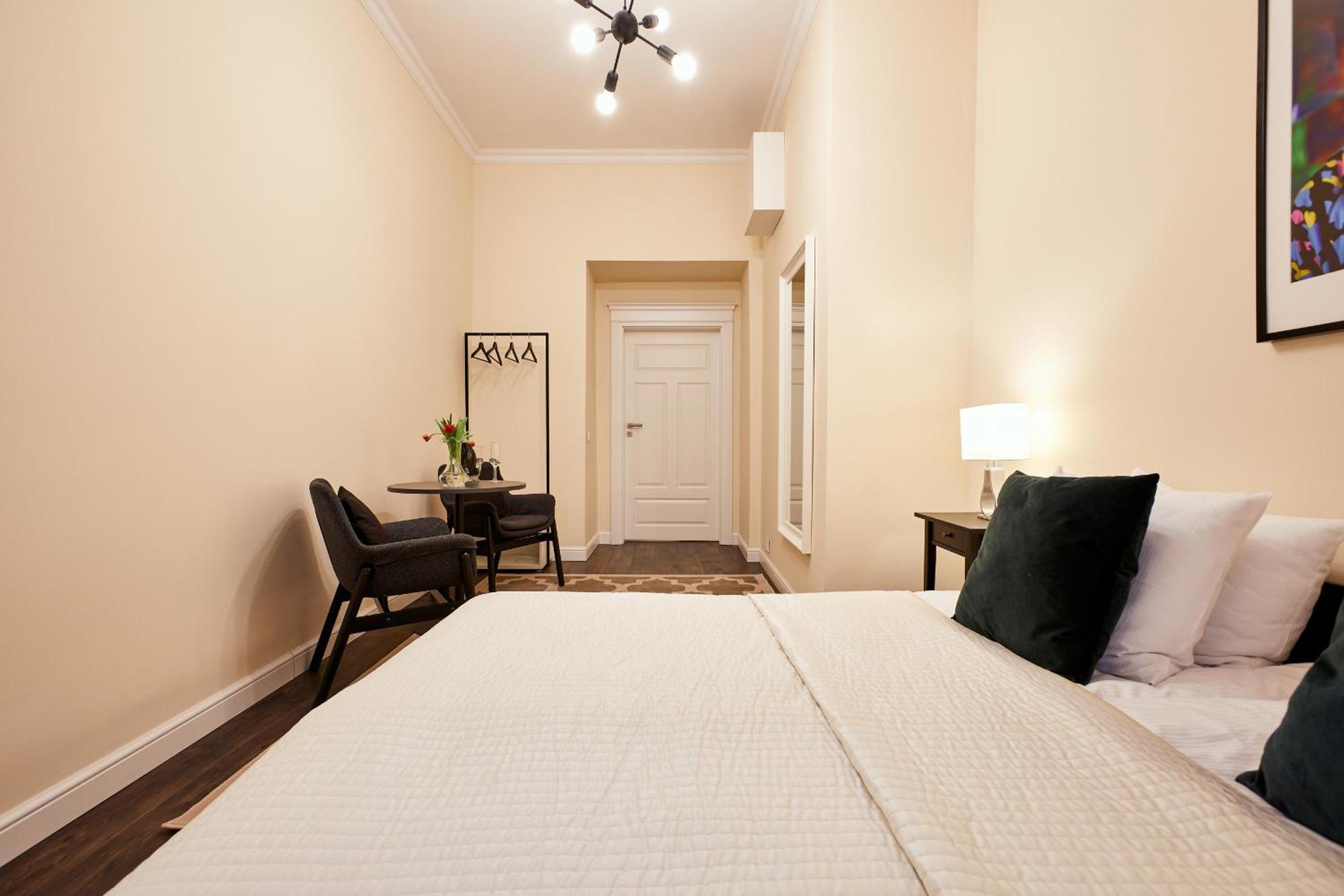 Nice Apartment In Old Town 2 Краків Екстер'єр фото